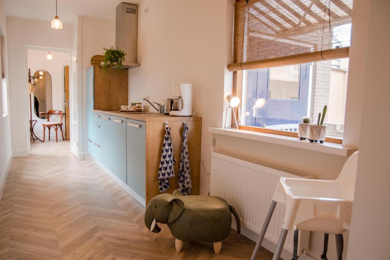 Beachhouse Anna, 1 Minute Walk To The Beach And Centre Of Katwijk, Free Private Parking Next To The House ! Katwijk aan Zee Exterior photo