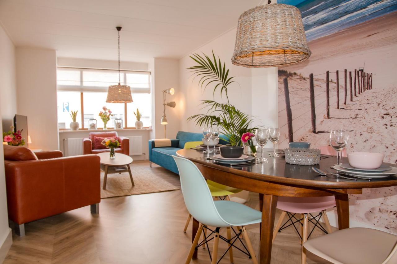 Beachhouse Anna, 1 Minute Walk To The Beach And Centre Of Katwijk, Free Private Parking Next To The House ! Katwijk aan Zee Exterior photo