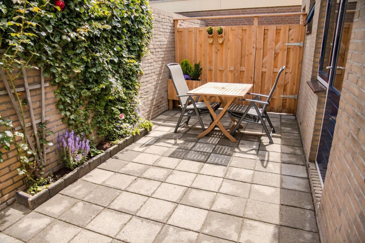 Beachhouse Anna, 1 Minute Walk To The Beach And Centre Of Katwijk, Free Private Parking Next To The House ! Katwijk aan Zee Exterior photo