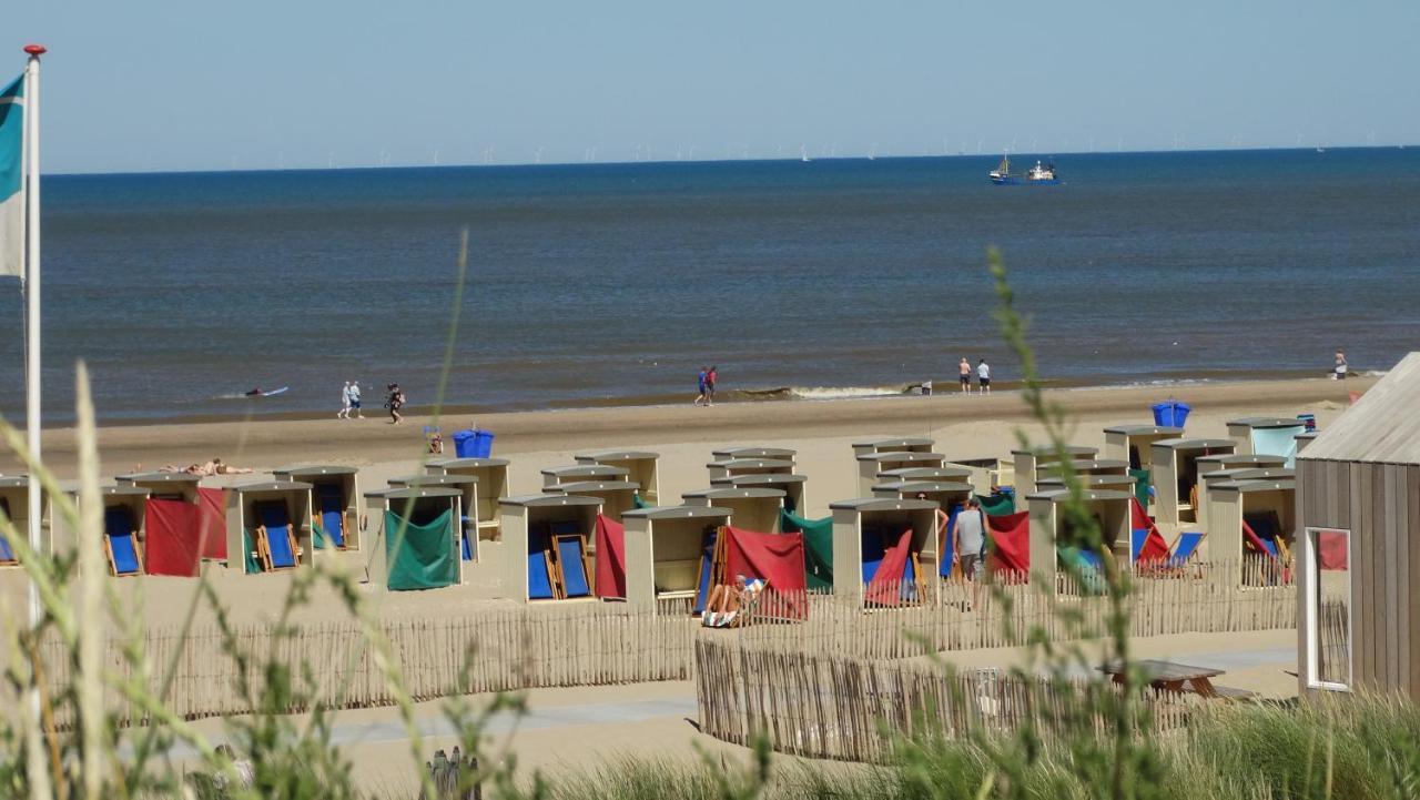 Beachhouse Anna, 1 Minute Walk To The Beach And Centre Of Katwijk, Free Private Parking Next To The House ! Katwijk aan Zee Exterior photo