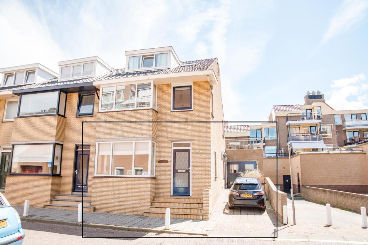 Beachhouse Anna, 1 Minute Walk To The Beach And Centre Of Katwijk, Free Private Parking Next To The House ! Katwijk aan Zee Exterior photo